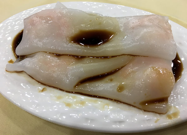 深圳の飲茶で食べたエビ腸粉