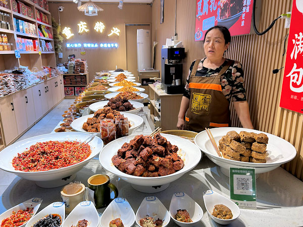 重慶磁器口の商店