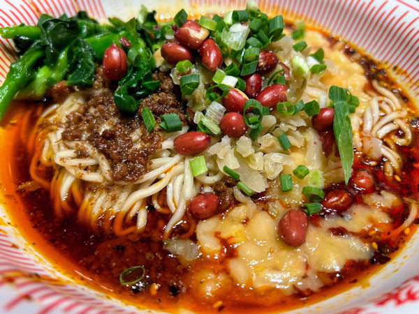 本場重慶で食べた重慶小麺