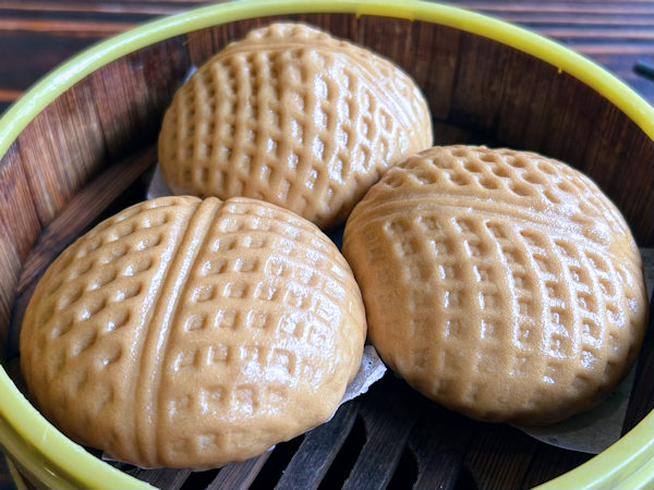 香港のくるみ饅頭