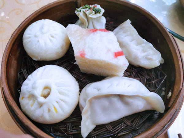 揚州富春茶社の点心セット