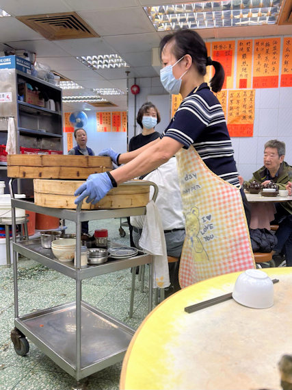 海連茶楼はワゴン式飲茶