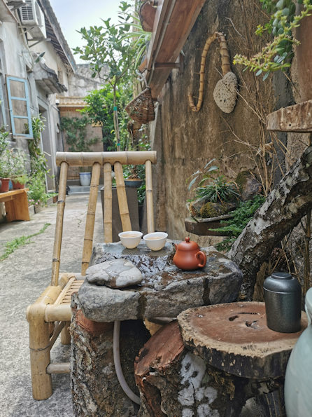 龍湖古塞の茶館