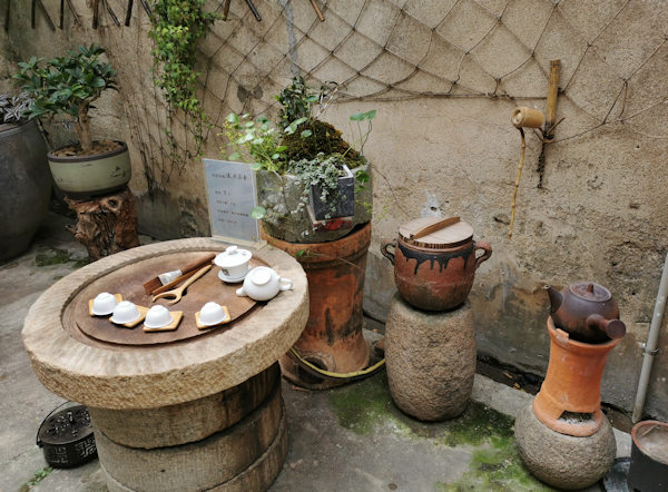 龍湖古塞の茶館
