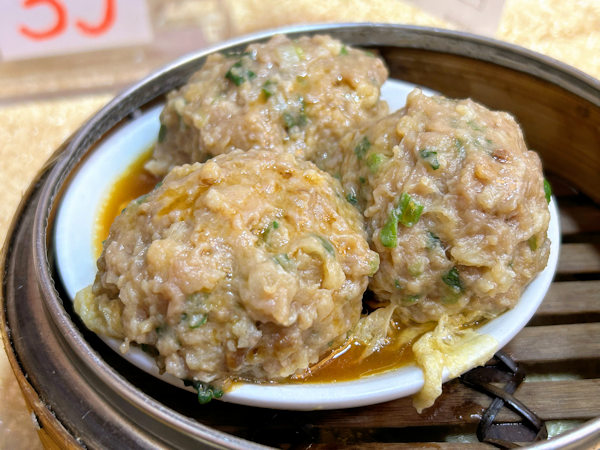 香港・順徳公漁村の牛肉球