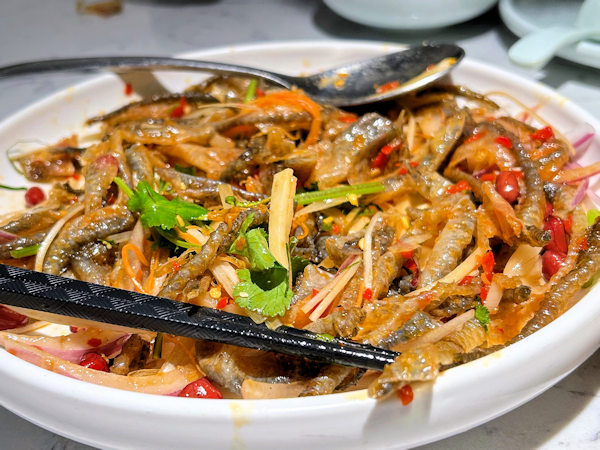 順徳料理ー凉拌魚皮