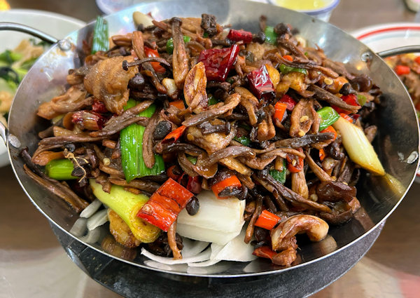 山菜と野菜炒め(湘菜)