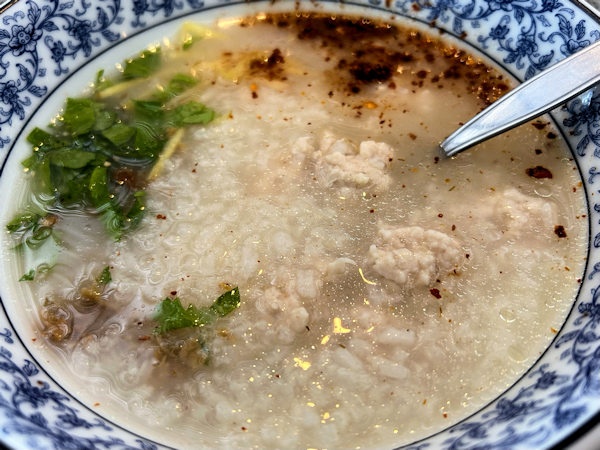 �L���x�[�W�A���h�R���h�[���Y�̒��H�i�p�^���j